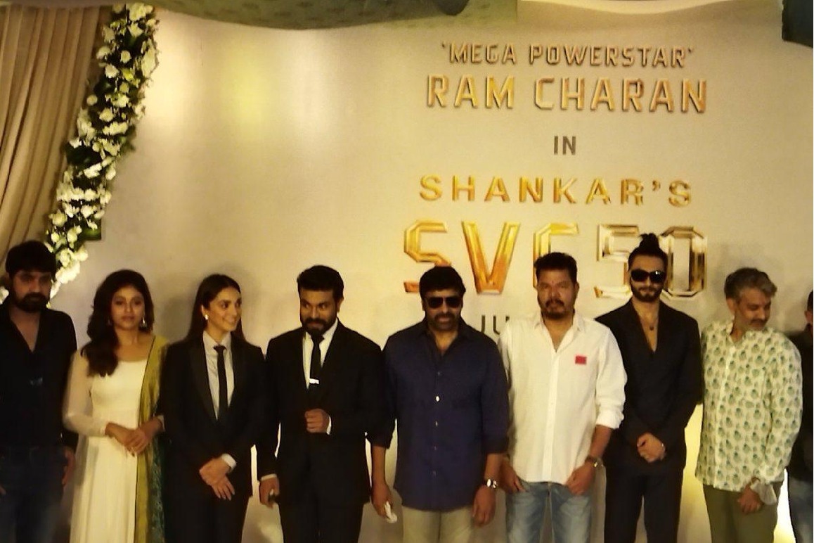 Ranveer in Hyderabad for launch of Ram Charan, Kiara Advani's next