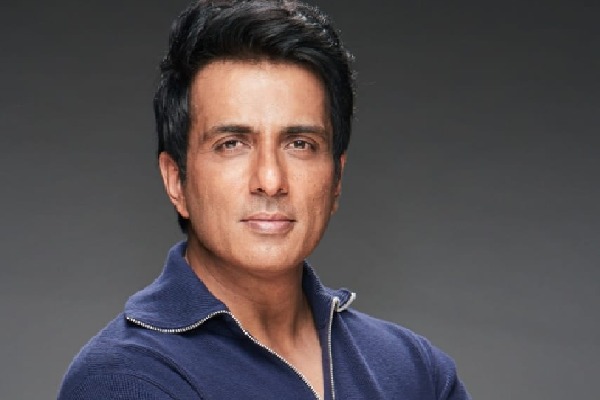 IT department 'surveys' actor Sonu Sood's Mumbai premises