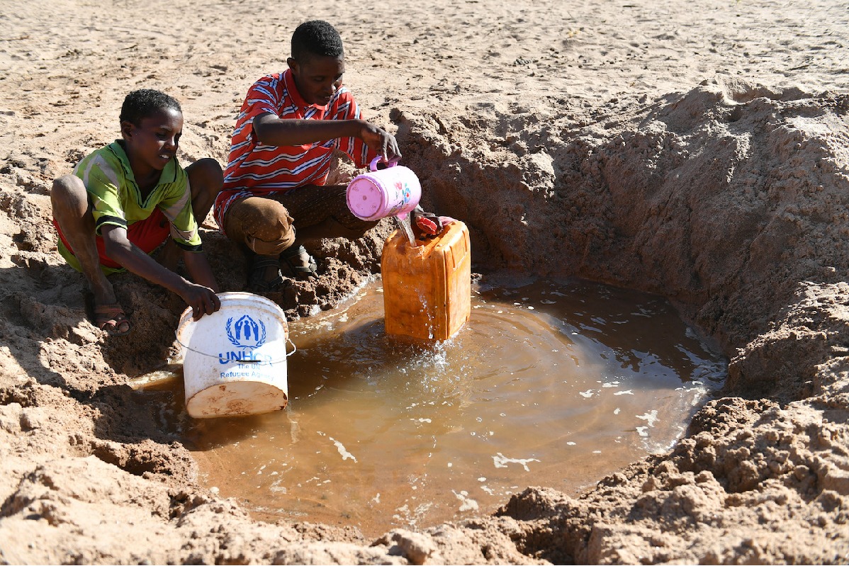 World on catastrophic path to 2.7-degree heating: UN chief