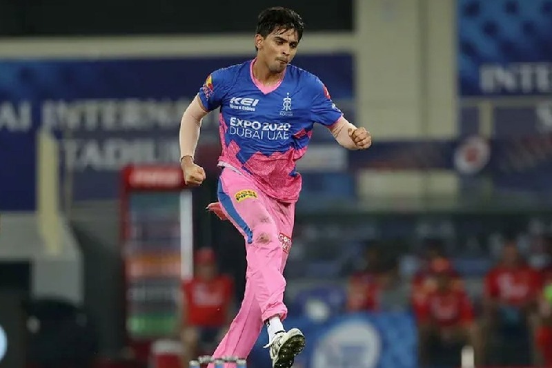 Kartik Tyagi helps Rajasthan Royals beat Punjab by two runs