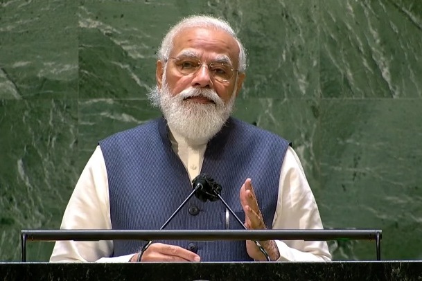 PM Modi visits construction site of new Parliament house