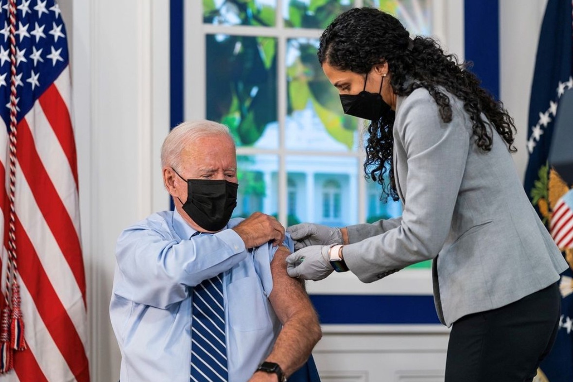 Biden gets Covid-19 vaccine booster shot