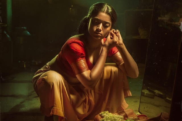 Rashmika Mandanna's first look from 'Pushpa' unveiled