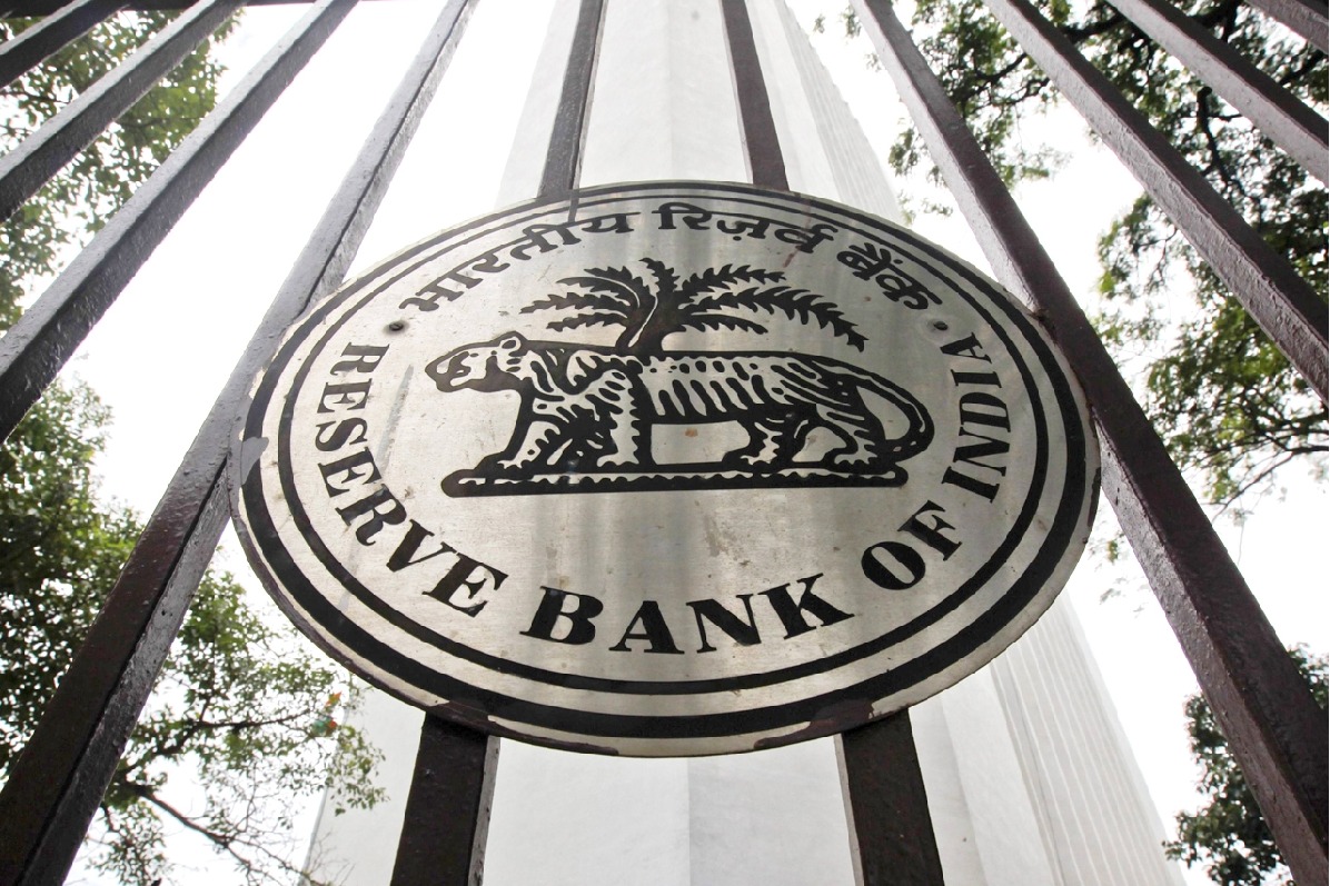 RBI enhances Transaction Limit in IMPS transfers to Rs 5 lakh