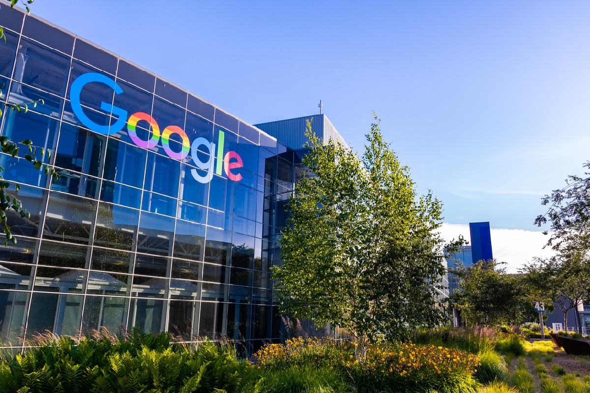 Google to give 10K free security keys to 'high risk' individuals