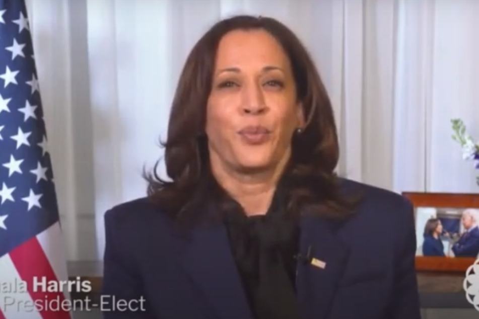 Kamala Harris' latest social media goof up STEMs from Sinking Ship