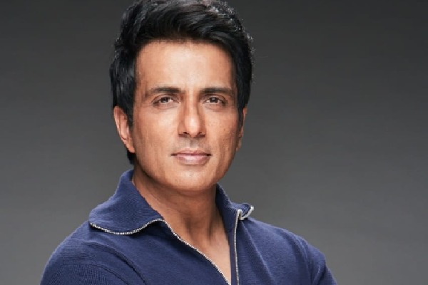 Sonu Sood on hosting NatGeo series 'It Happens Only in India'