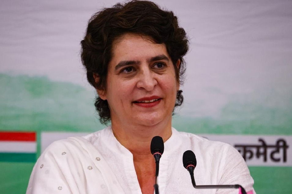 Income of 97% household has decreased: Priyanka Gandhi