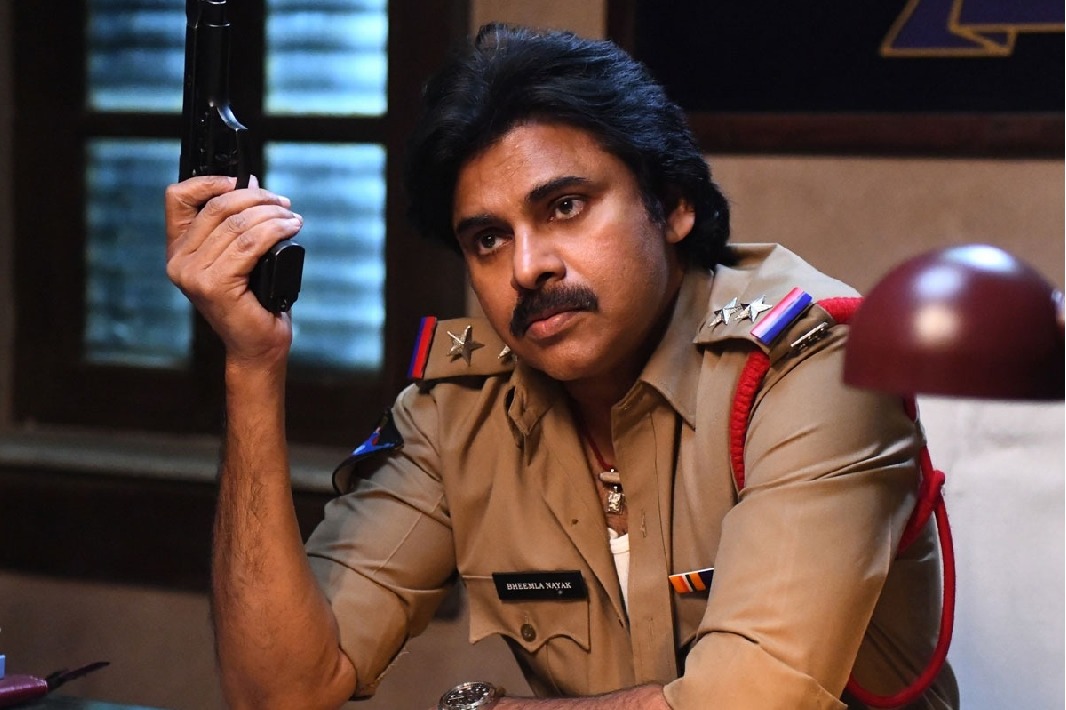 Fans await dialogue promo or song from Pawan Kalyan starrer 'Bheemla Nayak' makers