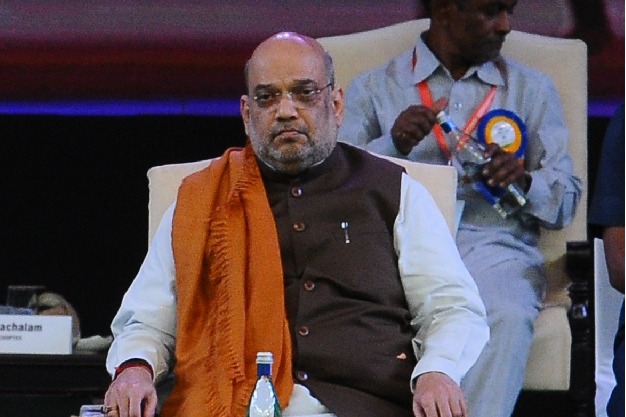 Amit Shah speaks to Chandrababu Naidu on Andhra developments