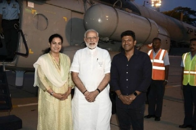 PM Modi, Rahul Gandhi express condolences on actor Puneeth's death