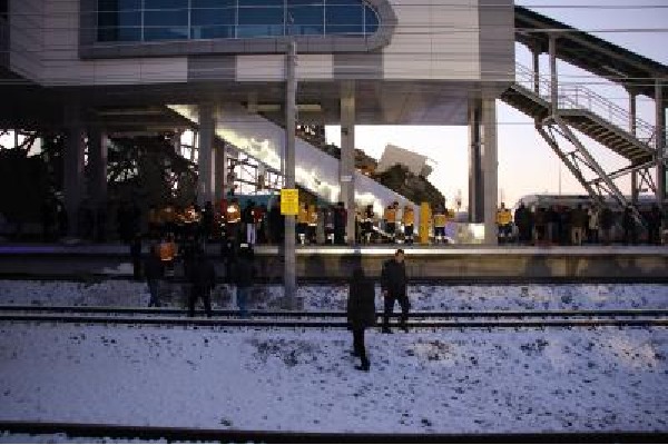 Two trains collide in southern England, several injured