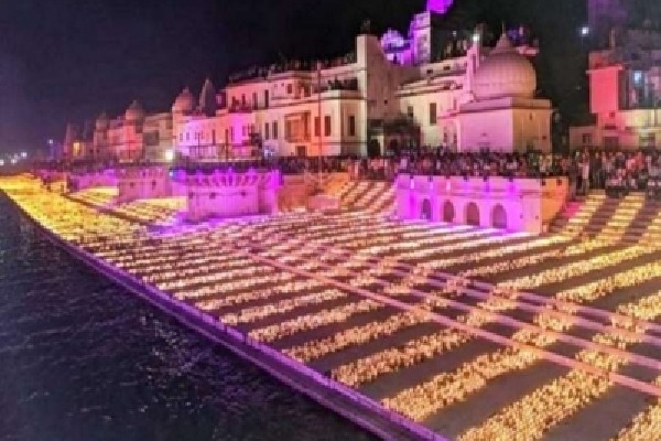 Deepotsav begins in Ayodhya on a grand scale