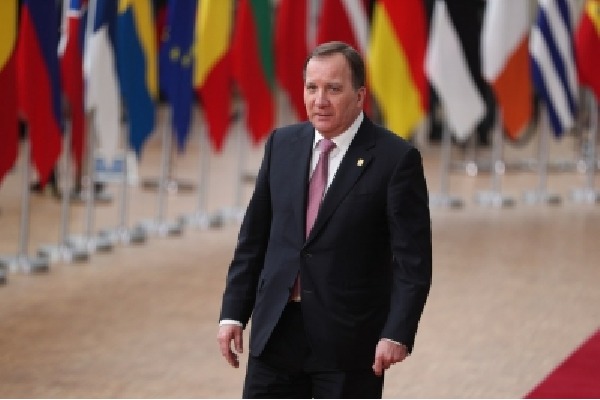 Swedish PM tenders his resignation