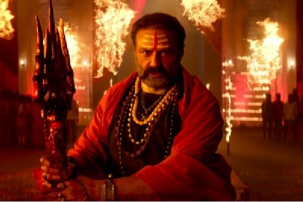 Balakrishna has done it again with 'Akhanda' trailer