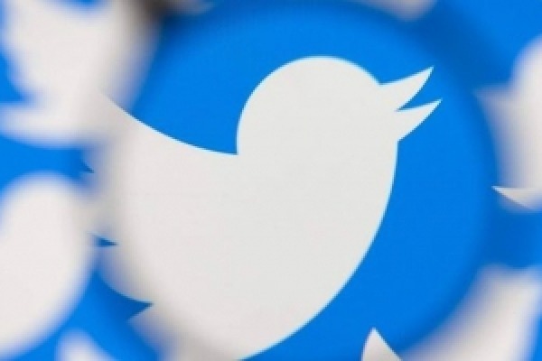 Twitter no longer auto-loads new tweets on web