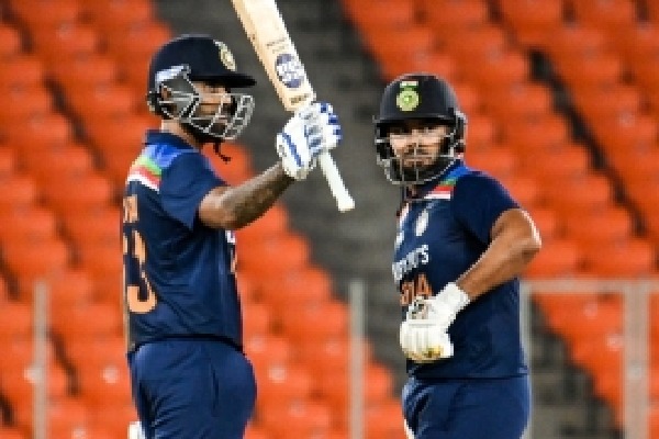 1st T20I: Suryakumar, Rohit guide India to five-wicket win over New Zealand