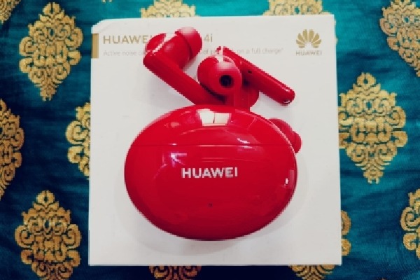 Powerful Huawei FreeBuds 4i offers ANC, sleek design