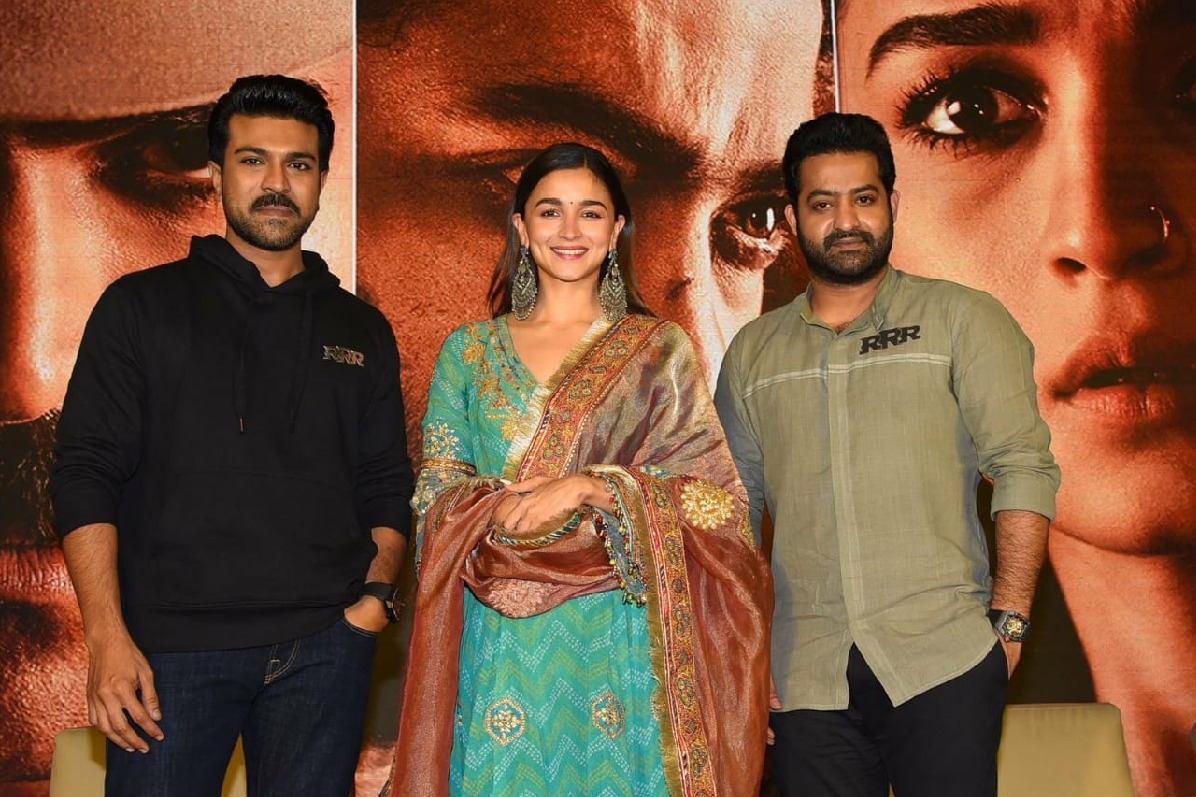 Alia Bhatt 'complains' Ram Charan and Jr NTR ignored her on sets of 'RRR'