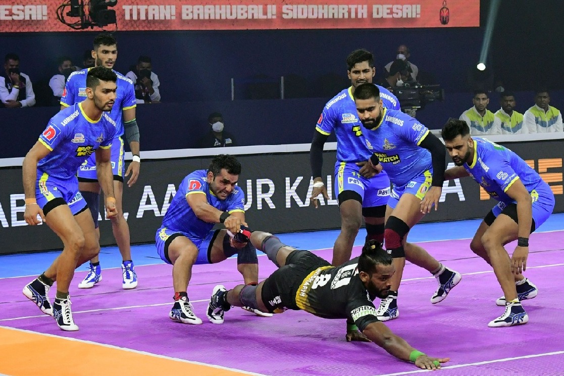 PKL: Telugu Titans fight back to earn 40-40 tie against Tamil Thalaivas