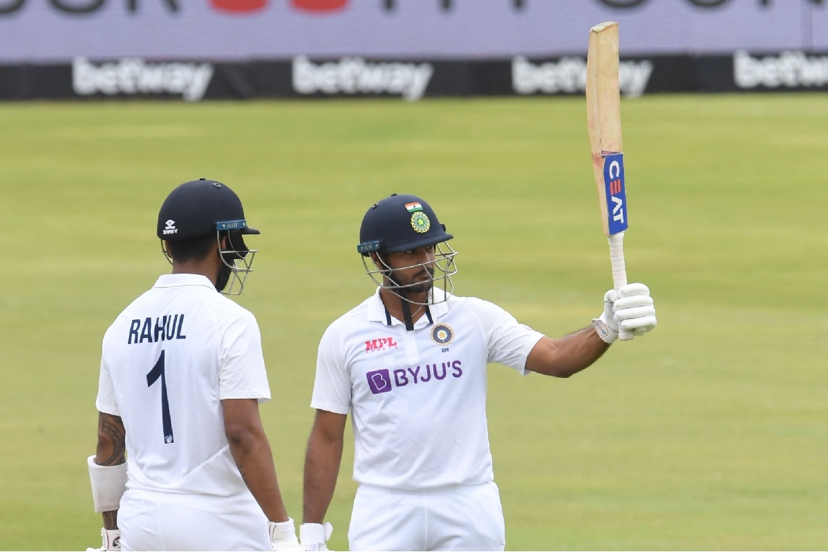 SA v IND, 1st Test: Rahul, Kohli take India to safety at tea despite Ngidi's double strikes