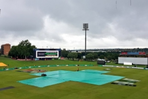 SA v IND, 1st Test: Start of day two's play delayed due to rain