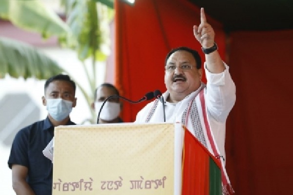 KCR has lost mental balance, says Nadda