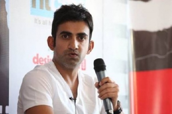 IND vs SA, 3rd Test: Gambhir calls Virat Kohli immature for his stump mic rant