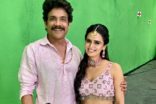 Meenakshi Dixit recalls how it felt to act with Nagarjuna in 'Bangarraju'