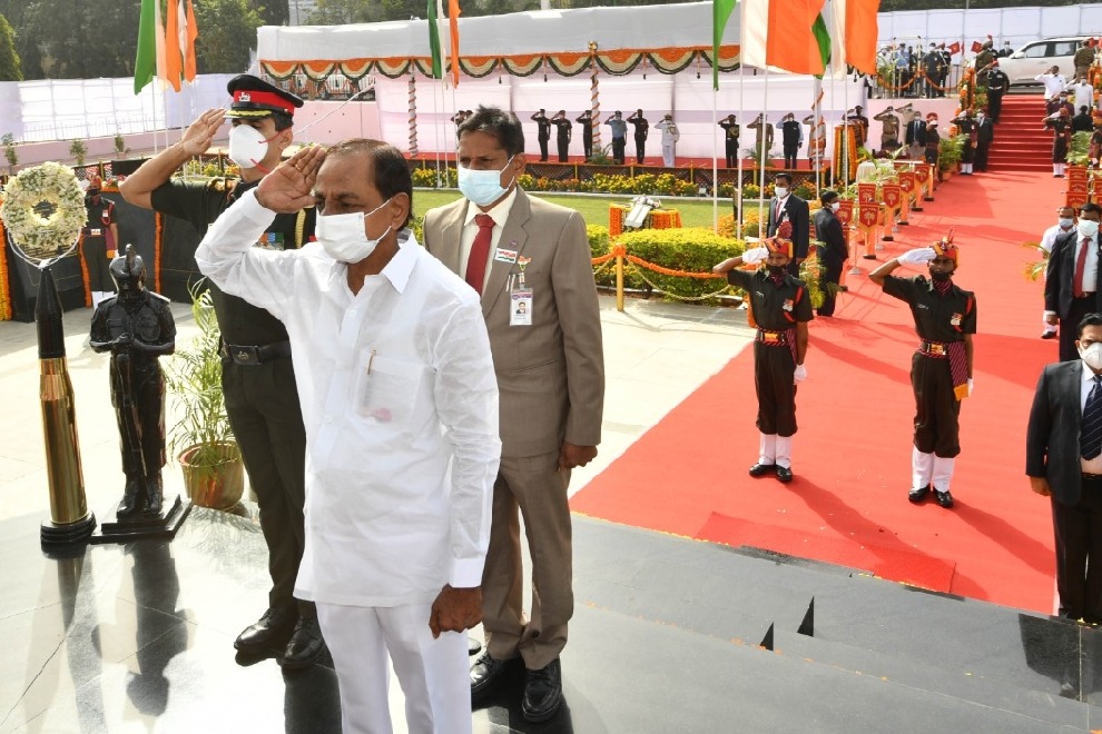 Patriotic fervour marks R-Day celebrations in Telugu states