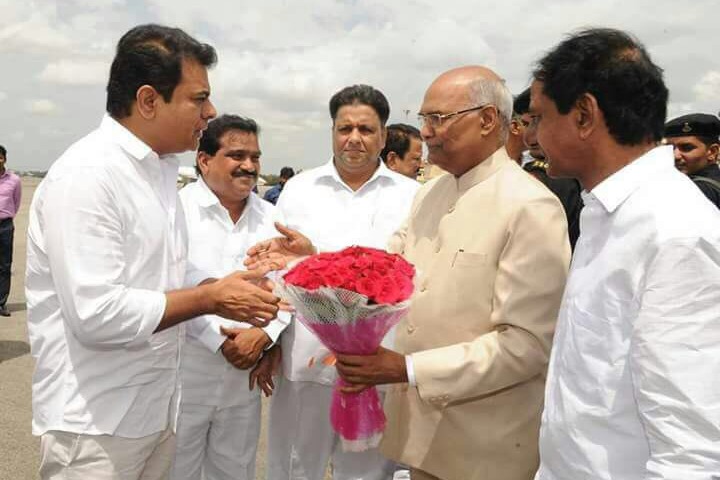 President Ram Nath Kovind unveils golden statue of Sri Ramanujacharya
