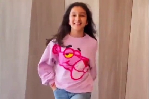 Mahesh Babu's daughter Sitara dances to dad's hit song 'Kalaavathi'