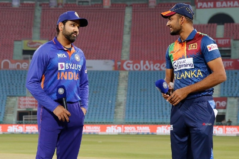 2nd T20I: Unchanged India win toss, opt to bowl against Sri Lanka