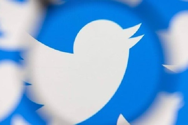 Twitter tests changes to make image descriptions easier to access