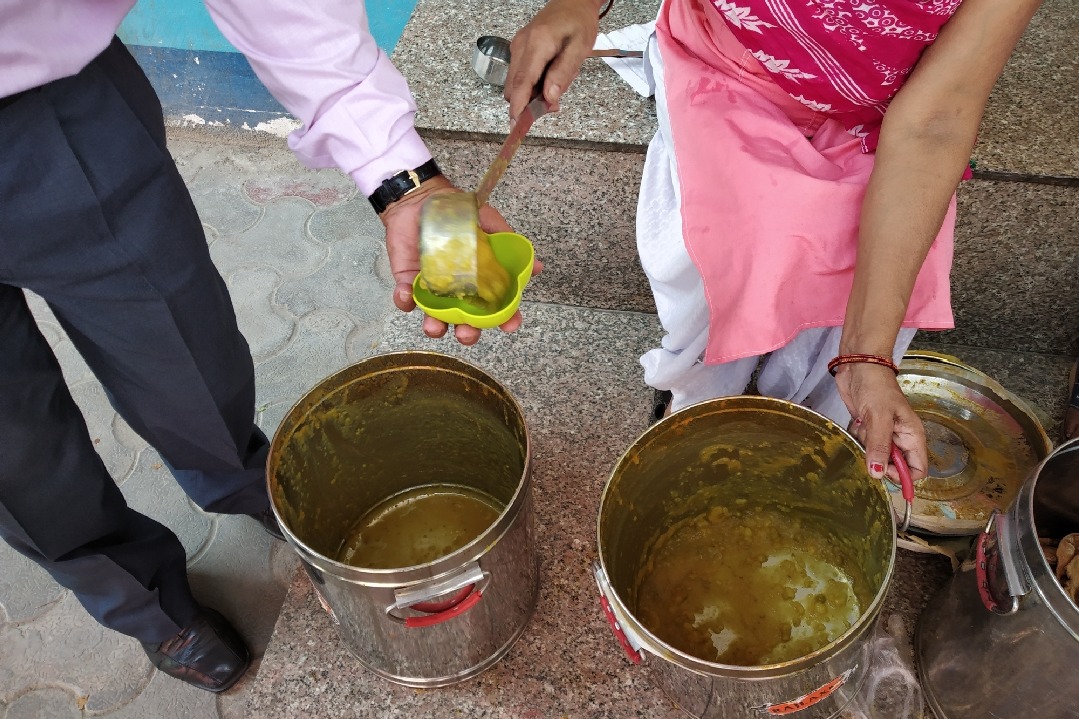 42 students fall sick after mid-day meals at Andhra school