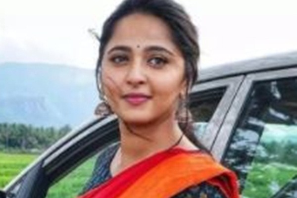 Neelima Guna's tribute to Anushka Shetty as she marks 17 yrs in films