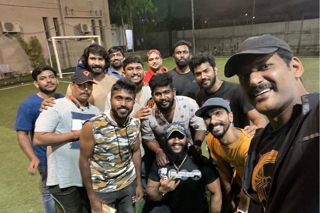 Video of Vishal playing cricket with 'Laththi' unit bowls over netizens