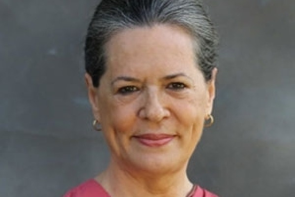 Sonia Gandhi appoints five leaders to assess post-poll situation