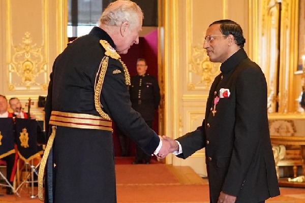 Order of British Empire conferred on Indian surgeon Raghu Ram