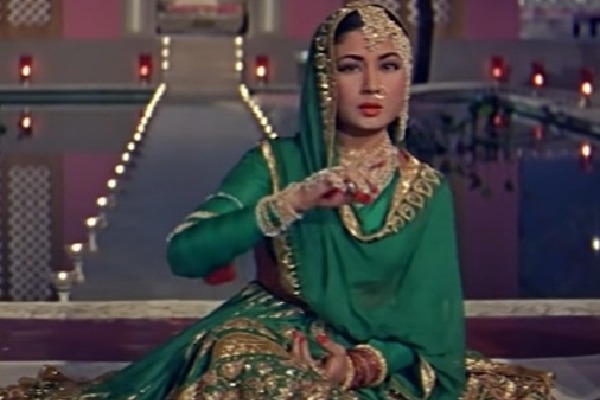 On her 50th death anniversary, remembering the triple tragedies of Meena Kumari