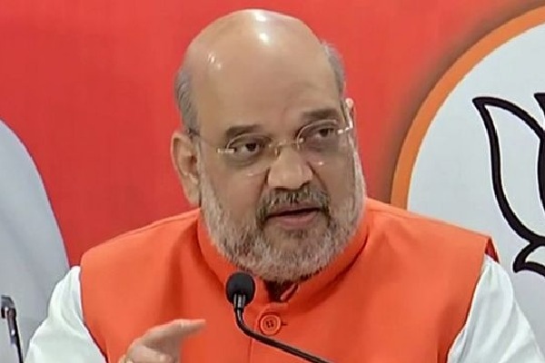 Hindi should be an alternative language to English: Shah