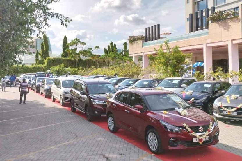 Chennai IT firm gifts 100 Maruti cars to 100 employees