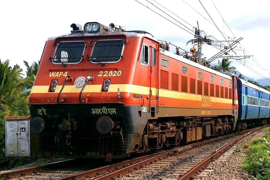 Bomb threat on trains in Telangana prove hoax