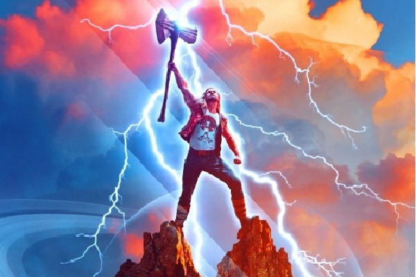 'Thor: Love and Thunder' teaser reveals Natalie Portman as the new Thor