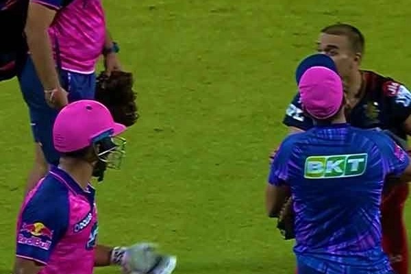 IPL 2022: Riyan Parag has fiery exchange with Harshal Patel as Rajasthan Royals beat RCB