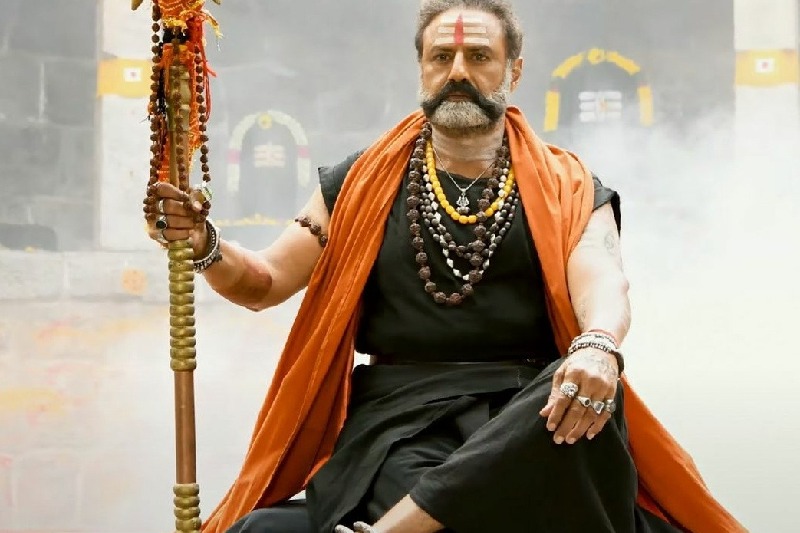 Balakrishna's 'Akhanda' completes 175-day run in AP theatre