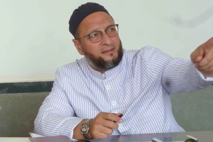 Owaisi to make inroads in Gujarat via Surat