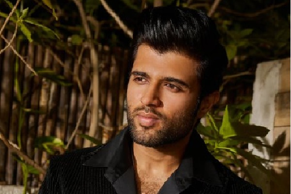 Vijay Devarakonda to team up with Indraganti Mohana Krishna for his next