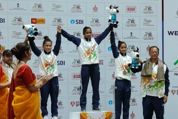 Daughter of tea vendor, Kajol Sargar becomes first gold medallist of KIYG 2021