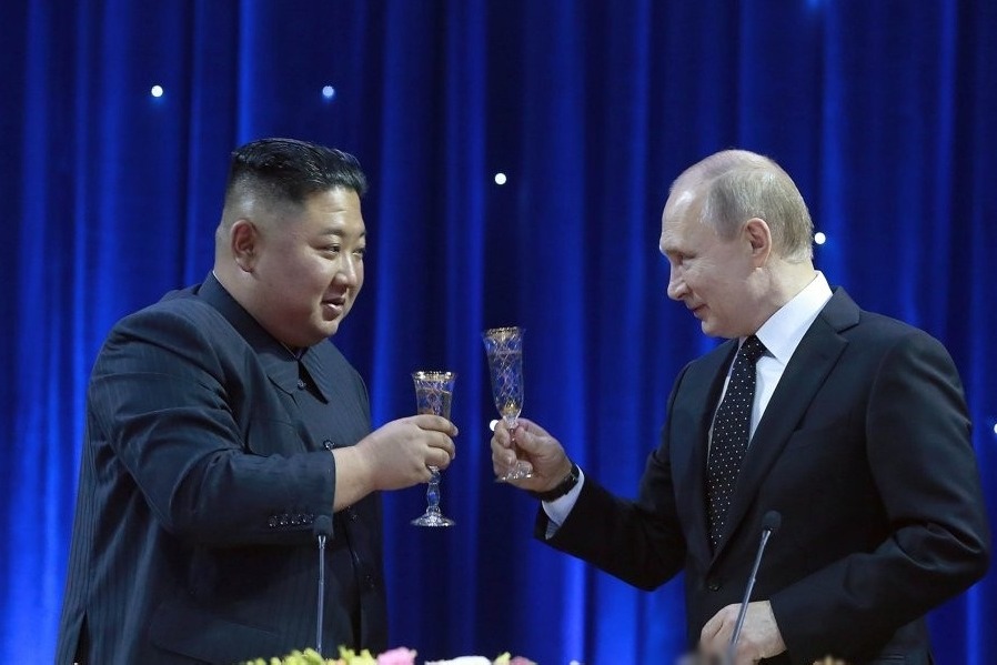 Kim Jong-un extends full support to Putin amid Ukraine war